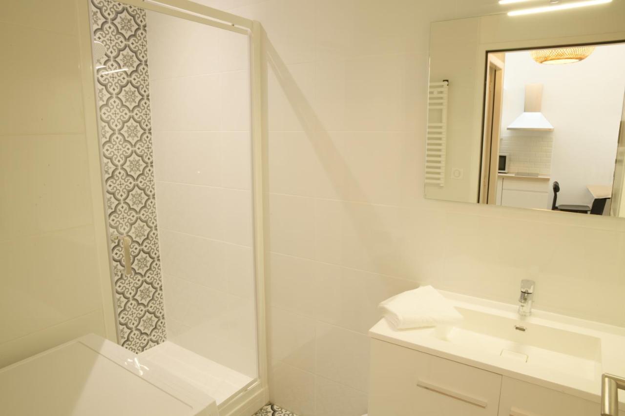 T2 avec verrière situé en hyper centre avec wifi, Netflix, linge, draps, savons et serviettes fournis Cognac Extérieur photo